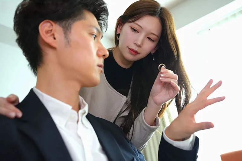 Bà xã đi đi giã ngoại, chồng yêu ở nhà bị nhỏ em bà xã gạ chịch không trượt phát nào